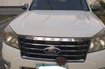 White Ford Everest 2012 for sale in Pasay 