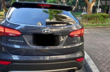 Selling Silver Hyundai Santa Fe 2018 in Manila