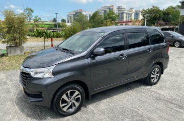 Selling Silver Toyota Avanza 2019 in Pasig