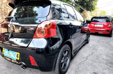 Sell Black 2007 Toyota Yaris in Bacoor