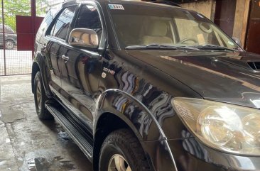 Black Toyota Fortuner 2005 for sale in Quezon 