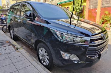 Silver Toyota Innova 2017 for sale in Makati 