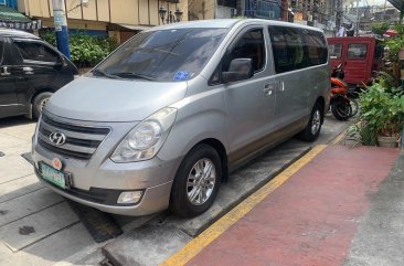Silver Hyundai Starex 2009 for sale in Manila