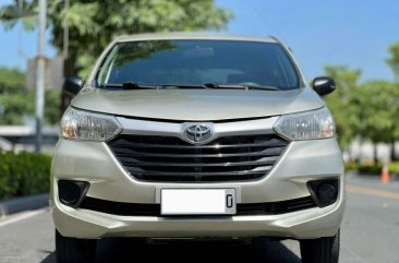 Selling Silver Toyota Avanza 2016 in Makati