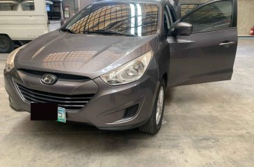 Selling Silver Hyundai Tucson 2011 in Parañaque