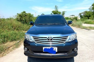 Silver Toyota Fortuner 2012 for sale in Meycauayan