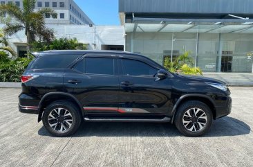 Selling Black Toyota Fortuner 2018 in Pasig