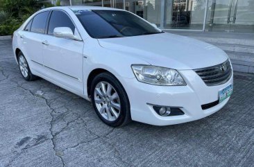 Selling Pearl White Toyota Camry 2007 in Pasig