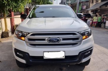 White Ford Everest 2016 for sale in Pasig 