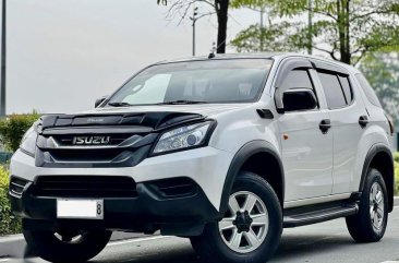 Selling White Isuzu MU-X 2016 in Makati