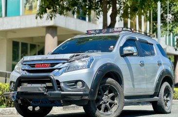 2017 Isuzu mu-X in Makati, Metro Manila