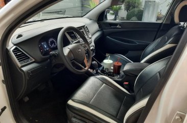 White Hyundai Tucson 2017 for sale in Automatic