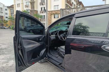 Black Toyota Innova 2017 for sale in Automatic