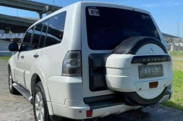 White Mitsubishi Pajero 2012 for sale in Automatic