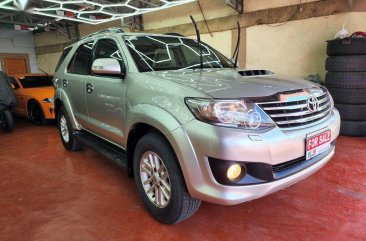 Selling Silver Toyota Fortuner 2013 in Quezon City