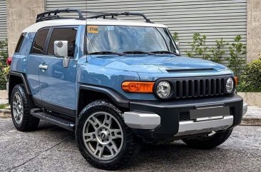 Blue Toyota Fj Cruiser 2015 for sale in Manila