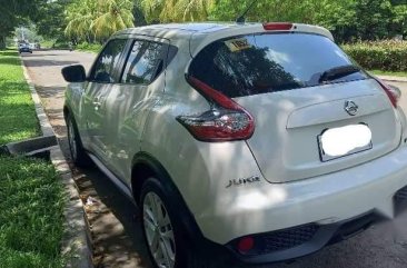 Sell Pearl White 2016 Nissan Juke in Santa Rosa