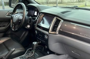 Blue Ford Everest 2018 for sale in Automatic