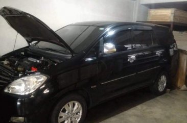 Black Toyota Innova 2011 for sale in Manila