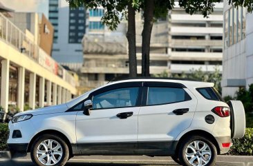 Selling White Ford Ecosport 2015 in Makati