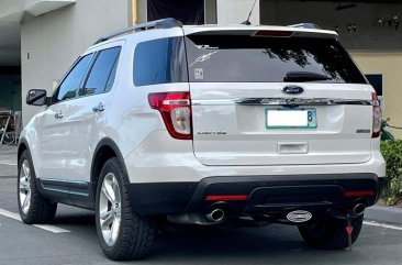 Silver Ford Explorer 2013 for sale in Automatic