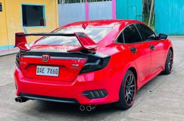 Selling Red Honda Civic 2017 in Quezon City
