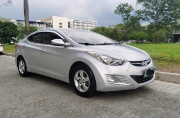 Selling Silver Hyundai Elantra 2013 in Quezon City