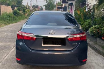 Selling Grey Toyota Corolla Altis 2016 in Quezon City