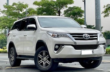 White Toyota Fortuner 2019 for sale in Makati