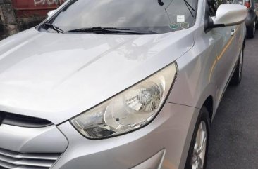 Silver Hyundai Tucson 2011 for sale in Manual