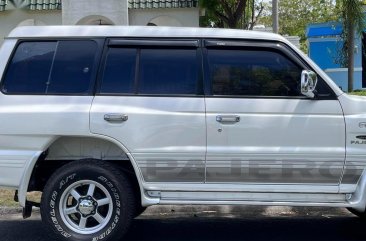 Sell White 1998 Mitsubishi Pajero in Manila