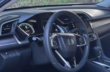 Sell Grey 2016 Honda Civic in Manila