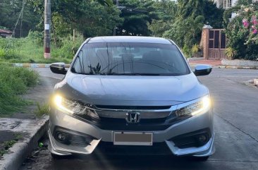 Sell Grey 2016 Honda Civic in Manila