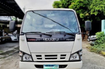 2011 Isuzu Nhr in Bacoor, Cavite