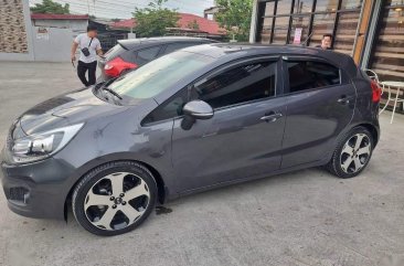 Sell Purple 2014 Kia Rio in Las Piñas