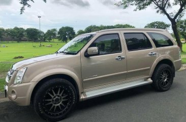 Selling Purple Isuzu Alterra 2007 in Makati