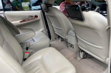 Sell Silver 2016 Toyota Innova in Quezon City