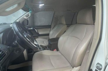 Pearl White Toyota Land Cruiser 2011 for sale in Automatic