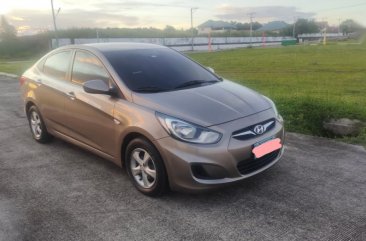 Selling Purple Hyundai Accent 2012 in Caloocan