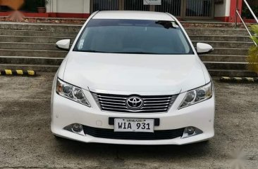 Selling Pearl White Toyota Camry 2013 in Dasmariñas