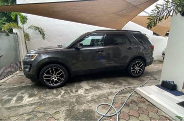 Purple Ford Explorer 2016 for sale in Automatic