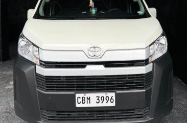 Purple Toyota Hiace 2021 for sale in Manual