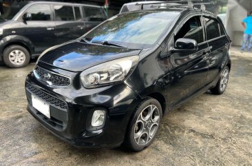 Purple Kia Picanto 2016 for sale in Automatic