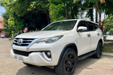 2016 Toyota Fortuner  2.4 V Diesel 4x2 AT in Manila, Metro Manila