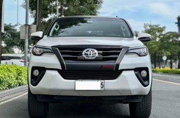 2018 Toyota Fortuner  2.4 G Diesel 4x2 MT in Makati, Metro Manila