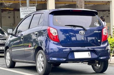 2017 Toyota Wigo  1.0 G MT in Makati, Metro Manila