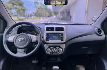 2017 Toyota Wigo  1.0 G AT in Makati, Metro Manila