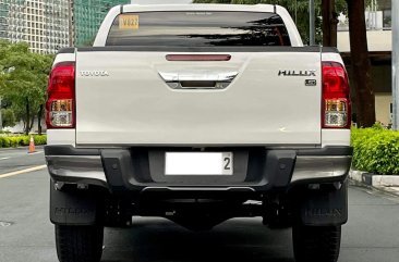 2022 Toyota Hilux  2.4 G DSL 4x2 A/T in Makati, Metro Manila