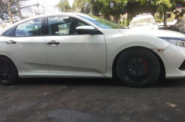 Purple Honda Civic 2018 for sale in Automatic