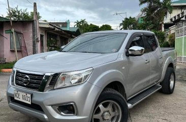 Purple Nissan Navara 2016 for sale in Manual